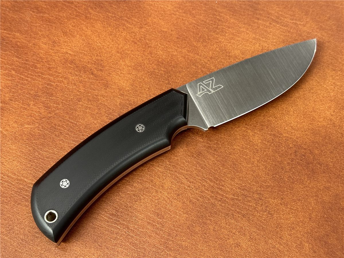 Bulldog - drop point hunting knife